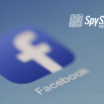 Ikona aplikacji Facebook na niebieskim tle